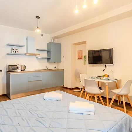 Apartmán Piazza San Giuseppe-4 By Interhome *